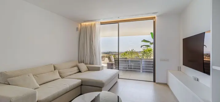 Long-term rent of middle floor apartment in Los Arqueros 1