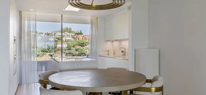 Long-term rent of middle floor apartment in Los Arqueros 3