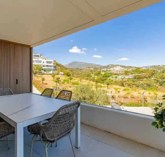 Long-term rent of middle floor apartment in Los Arqueros