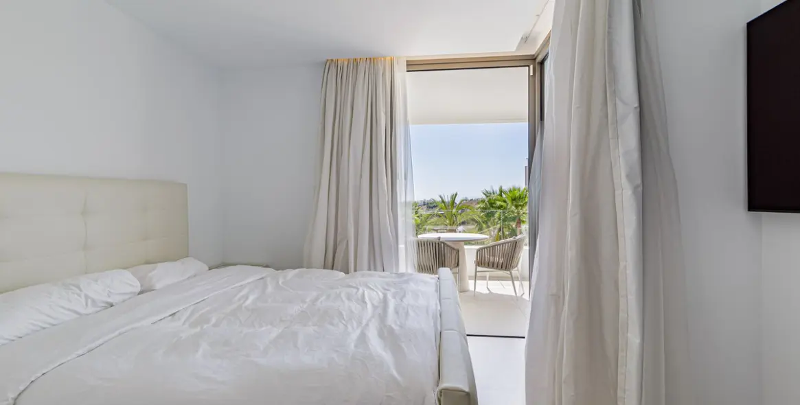 Long-term rent of middle floor apartment in Los Arqueros 6