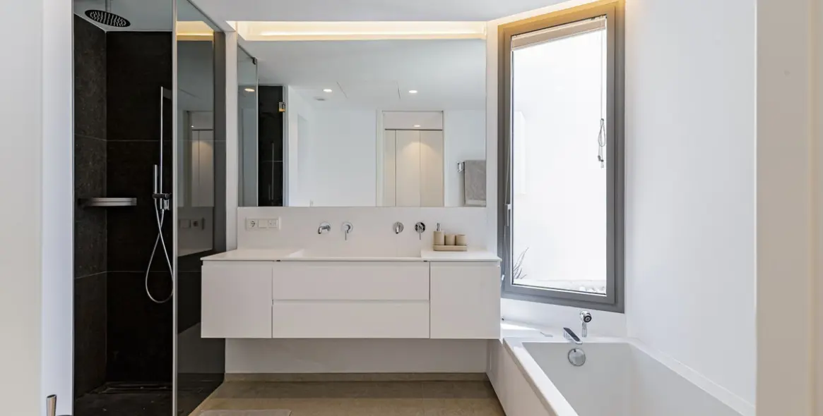 Long-term rent of middle floor apartment in Los Arqueros 7