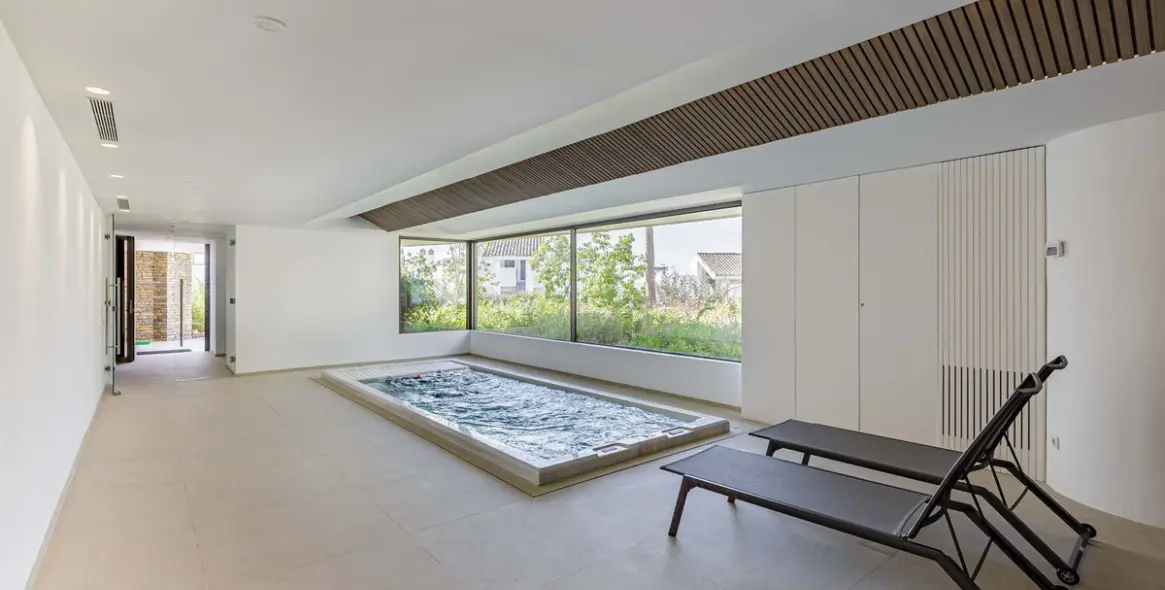 Long-term rent of middle floor apartment in Los Arqueros 14