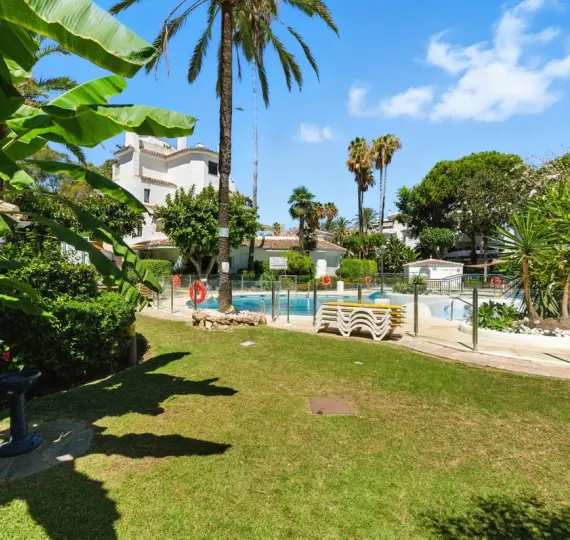 Long-term rent of ground floor apartment in Elviria