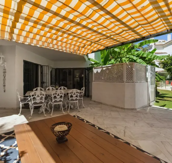 Long-term rent of ground floor apartment in Elviria