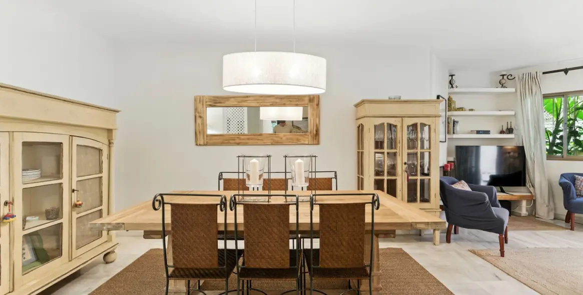 Long-term rent of ground floor apartment in Elviria 12