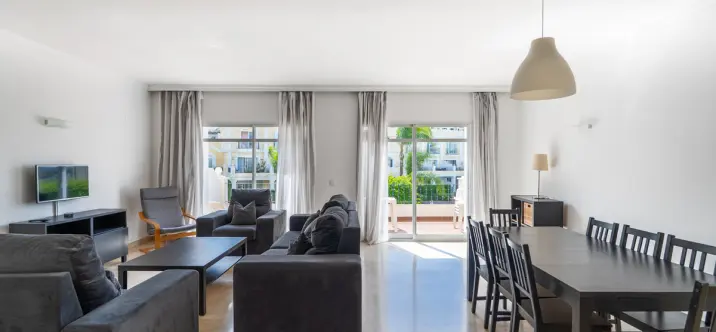 Долгосрочная аренда двухуровневых апартаментов в Nueva Andalucía 2