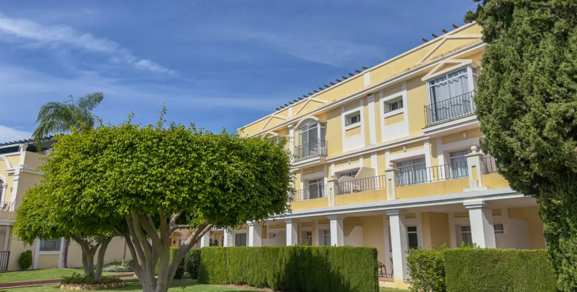 Long-term rent of duplex in Nueva Andalucía 26