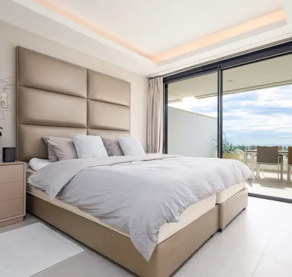 Long-term rent of middle floor apartment in Nueva Andalucía