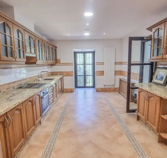 Long-term rent of middle floor apartment in Marbella