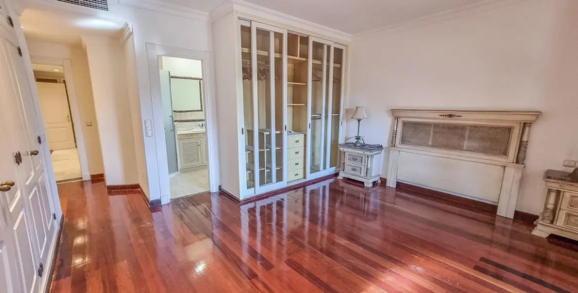 Long-term rent of middle floor apartment in Marbella 10