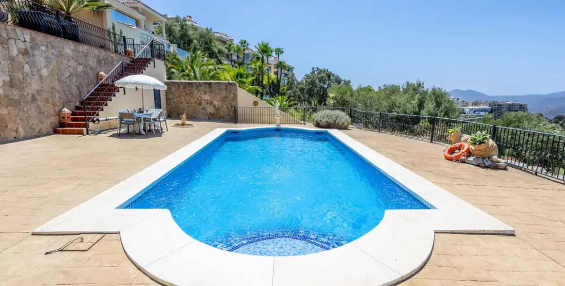 Долгосрочная аренда  отдельно стоящей виллы в Alhaurin Golf 2