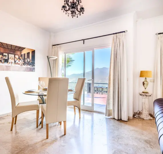 Долгосрочная аренда  отдельно стоящей виллы в Alhaurin Golf