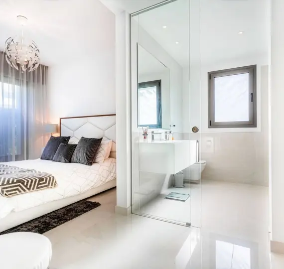 Long-term rent of middle floor apartment in Estepona