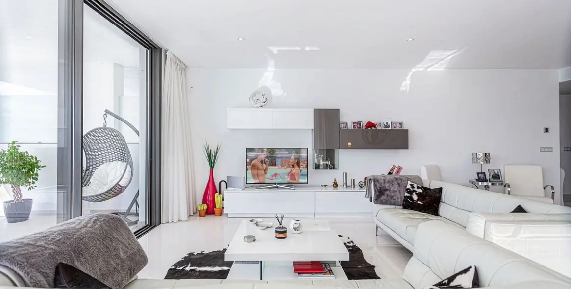 Long-term rent of middle floor apartment in Estepona 8