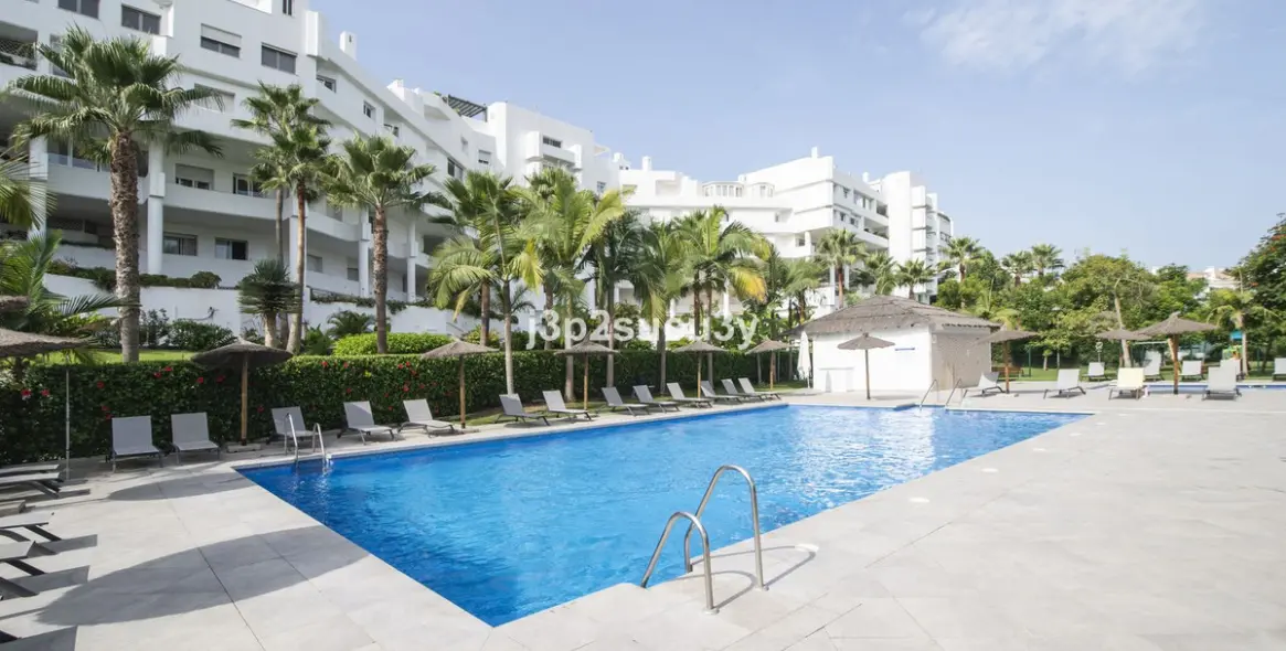 Long-term rent of middle floor apartment in Guadalmina Baja 3