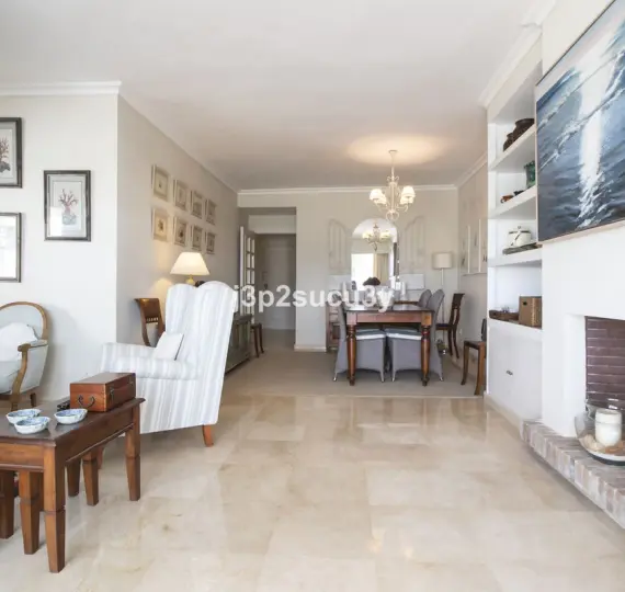 Long-term rent of middle floor apartment in Guadalmina Baja