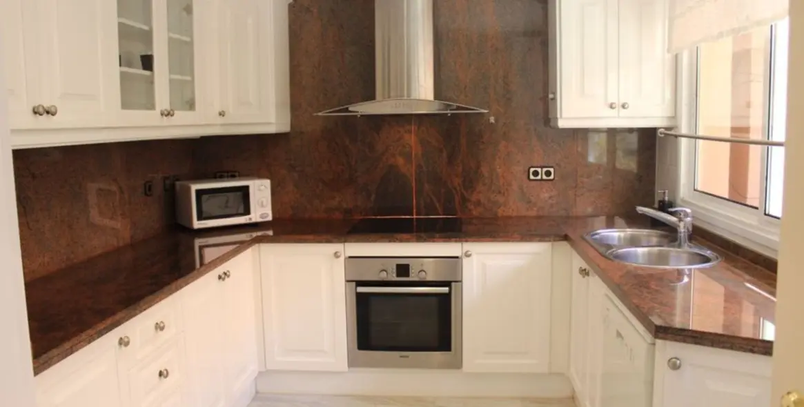 Долгосрочная аренда пентхауса в Nueva Andalucía 15