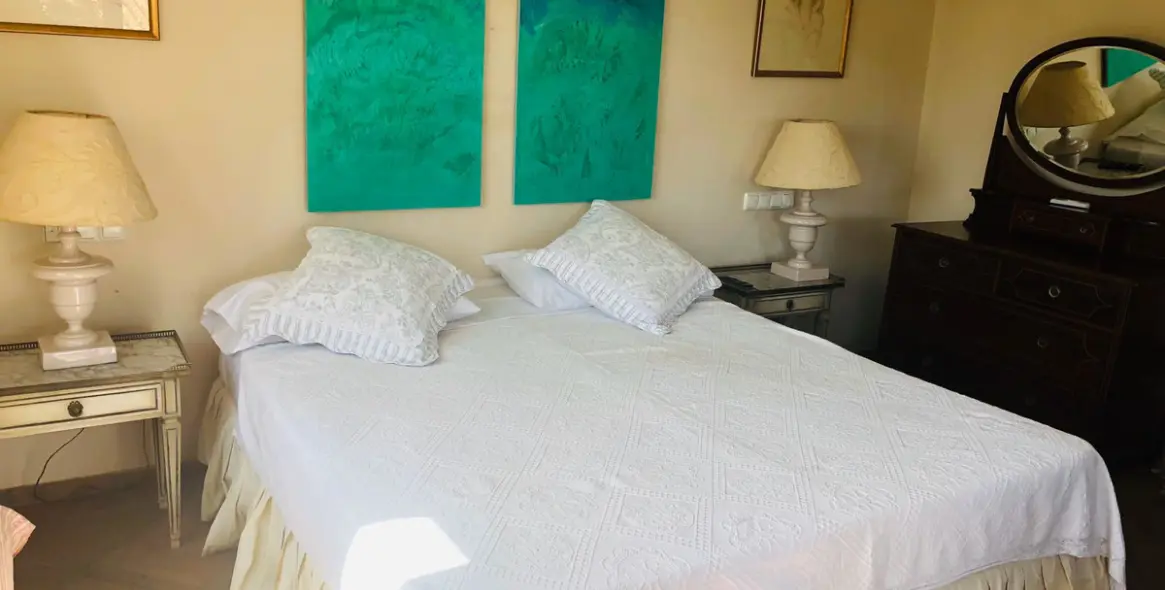 Краткосрочная аренда  отдельно стоящей виллы в Guadalmina Alta 10