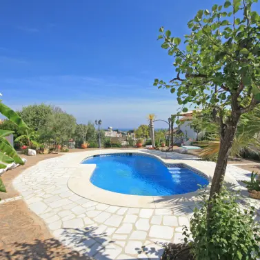 Краткосрочная аренда  отдельно стоящей виллы в Calahonda