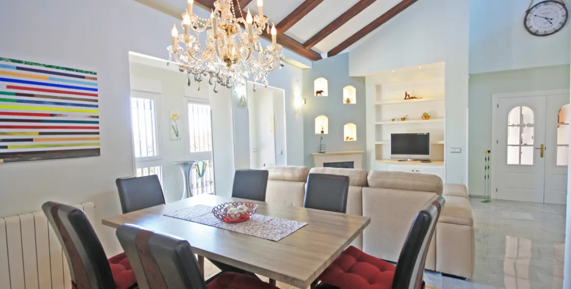 Краткосрочная аренда  отдельно стоящей виллы в Calahonda 18