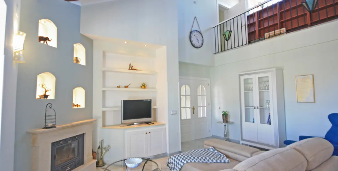 Краткосрочная аренда  отдельно стоящей виллы в Calahonda 24