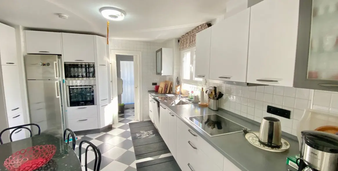 Краткосрочная аренда  отдельно стоящей виллы в Calahonda 29