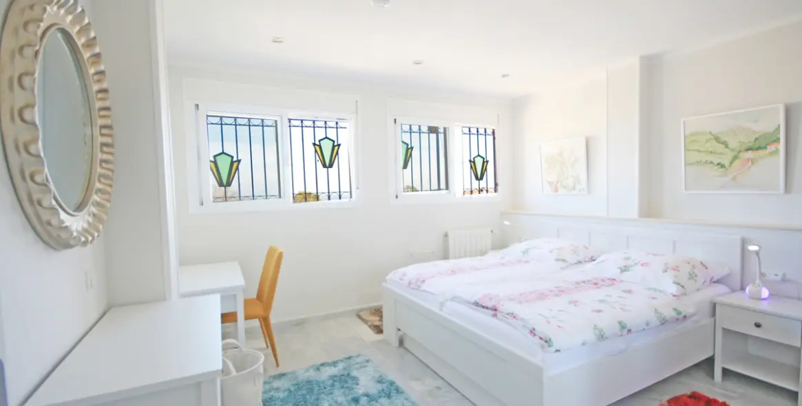 Краткосрочная аренда  отдельно стоящей виллы в Calahonda 44