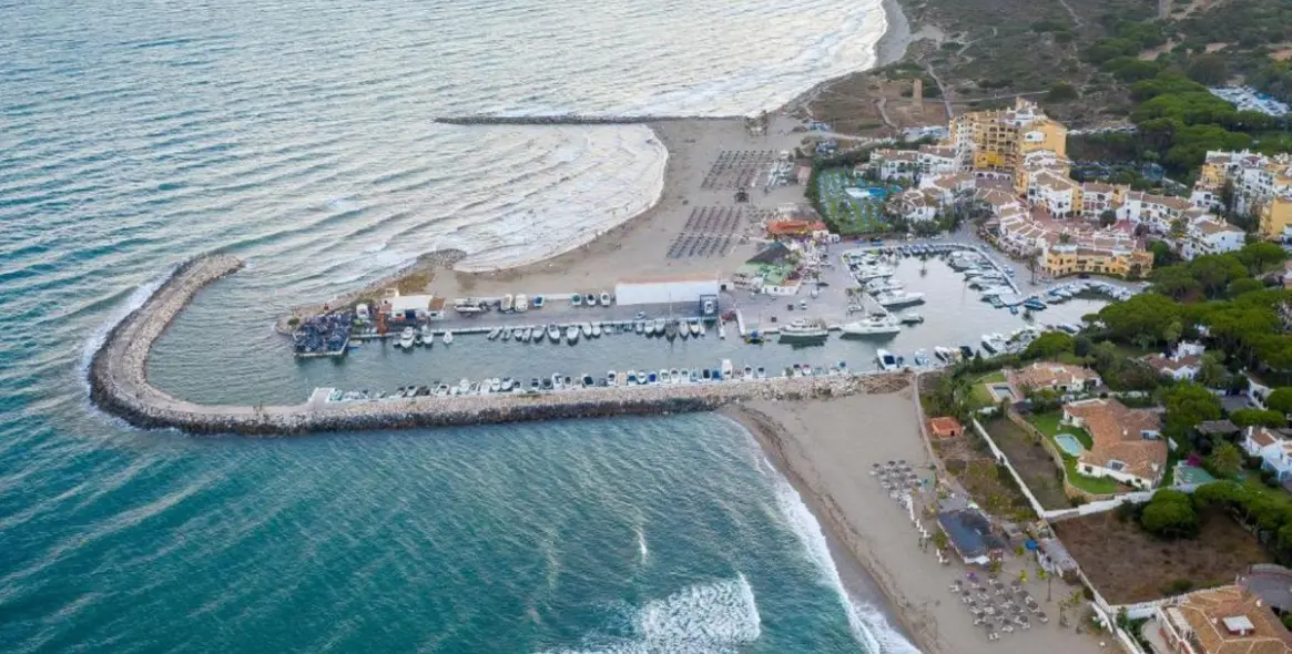 Краткосрочная аренда  отдельно стоящей виллы в Calahonda 55