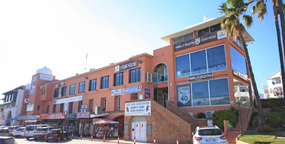 Краткосрочная аренда  отдельно стоящей виллы в Calahonda 62