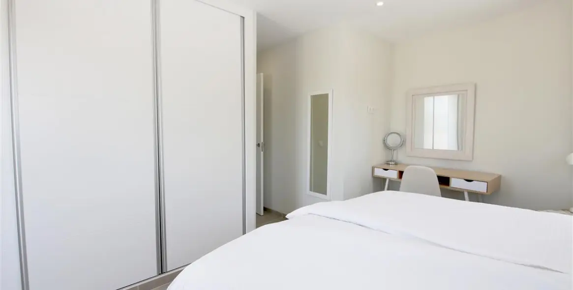 Short-term rent of detached villa in Estepona 7