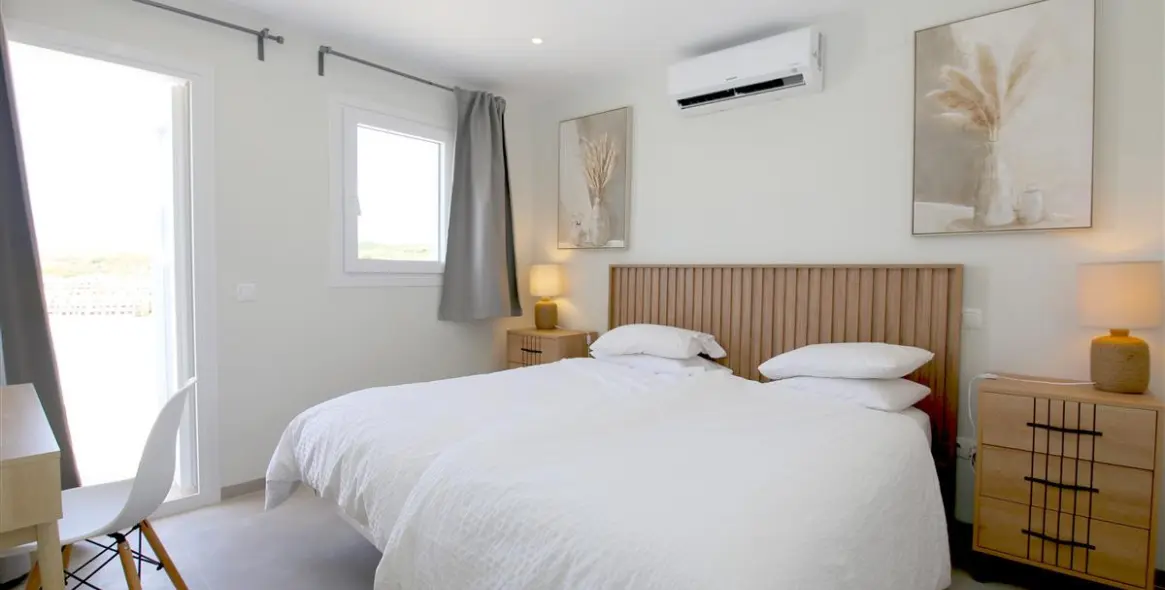 Short-term rent of detached villa in Estepona 12