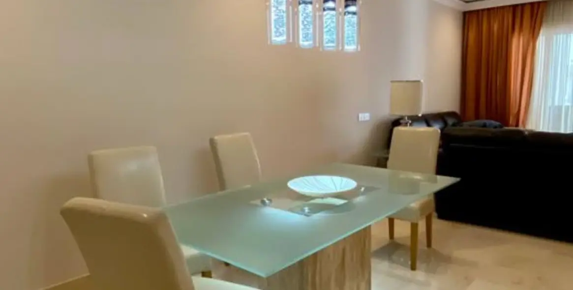 Short-term rent of penthouse in Estepona 5