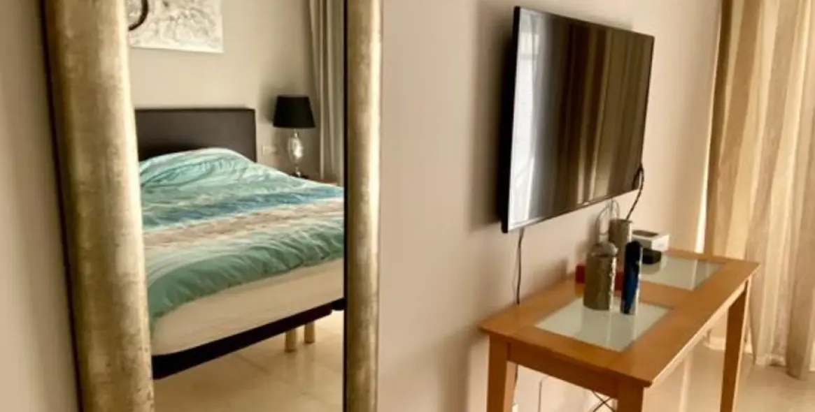 Short-term rent of penthouse in Estepona 22