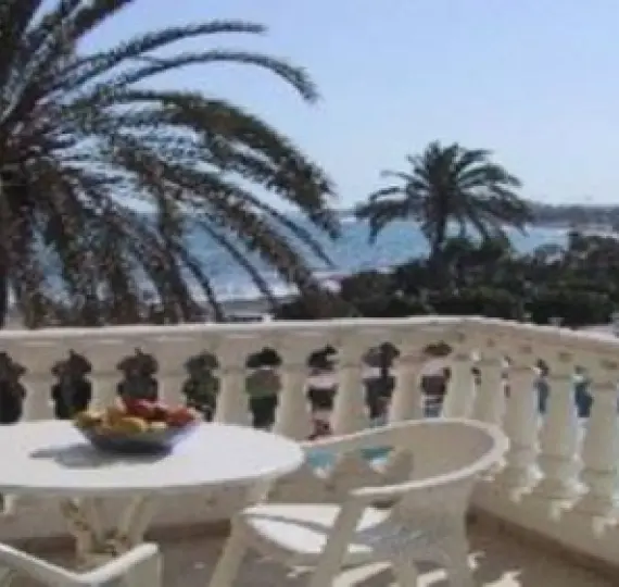 Alquiler a corto plazo de apartamento en planta media en Cortijo Blanco