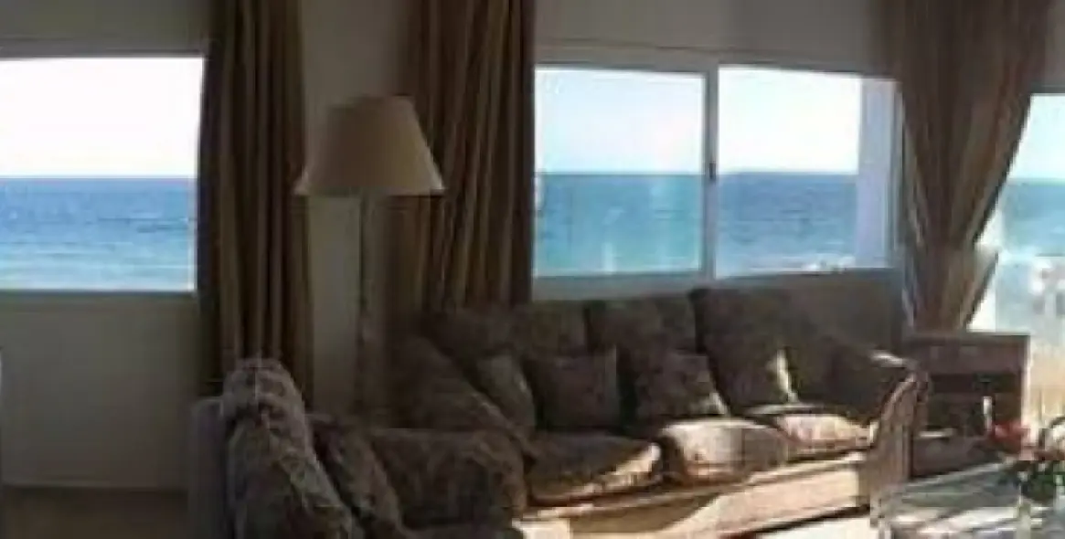 Краткосрочная аренда апартаментов на среднем этаже в Cortijo Blanco 5