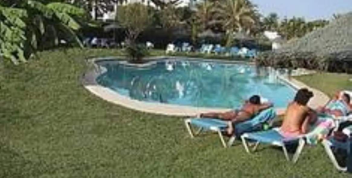 Краткосрочная аренда апартаментов на среднем этаже в Cortijo Blanco 13