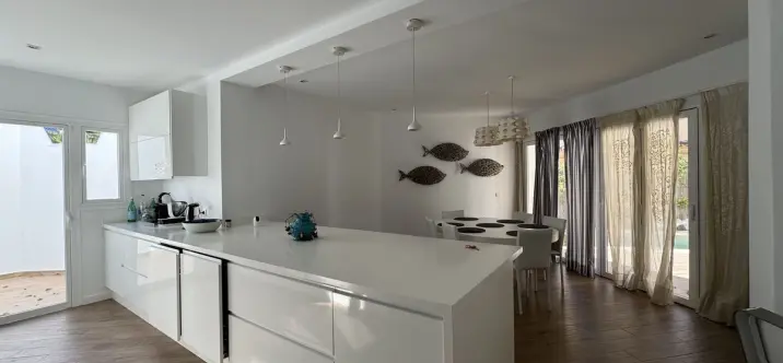 Краткосрочная аренда  отдельно стоящей виллы в Bahía de Marbella 4