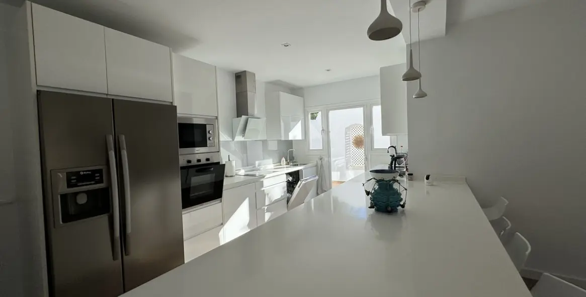 Краткосрочная аренда  отдельно стоящей виллы в Bahía de Marbella 6