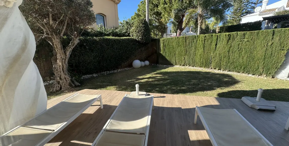 Краткосрочная аренда  отдельно стоящей виллы в Bahía de Marbella 8