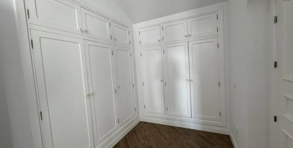 Краткосрочная аренда  отдельно стоящей виллы в Bahía de Marbella 14