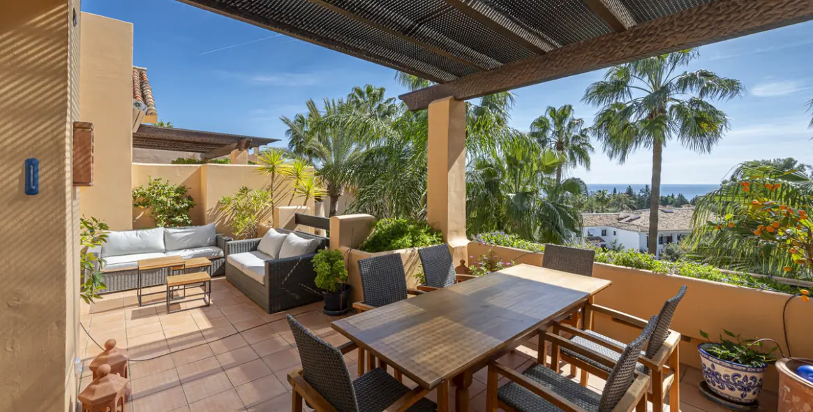 Краткосрочная аренда пентхауса в The Golden Mile 9