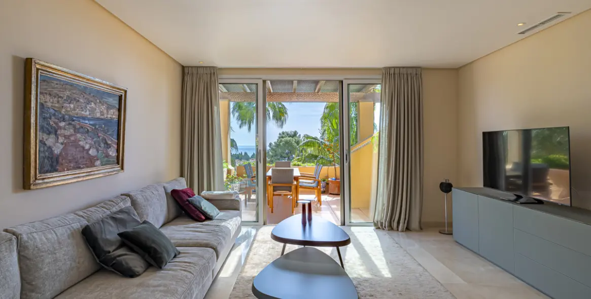 Краткосрочная аренда пентхауса в The Golden Mile 16