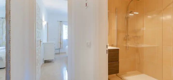 Short-term rent of ground floor apartment in El Paraiso 4