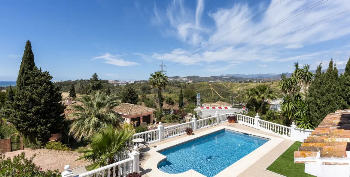 Short-term rent of semi-detached house in El Chaparral 2