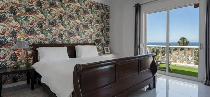 Short-term rent of semi-detached house in El Chaparral 3