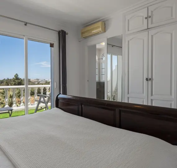 Short-term rent of semi-detached house in El Chaparral