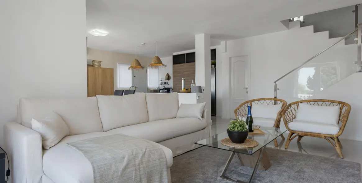 Short-term rent of semi-detached house in El Chaparral 18