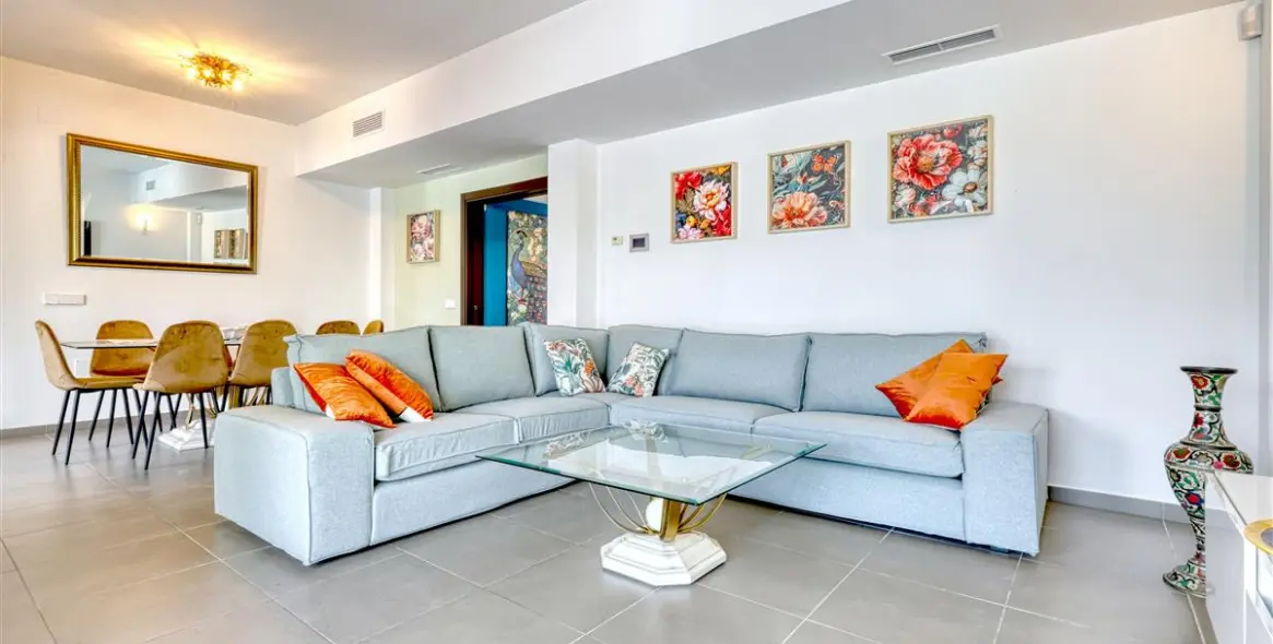 Краткосрочная аренда дома на две семьи в Estepona 4