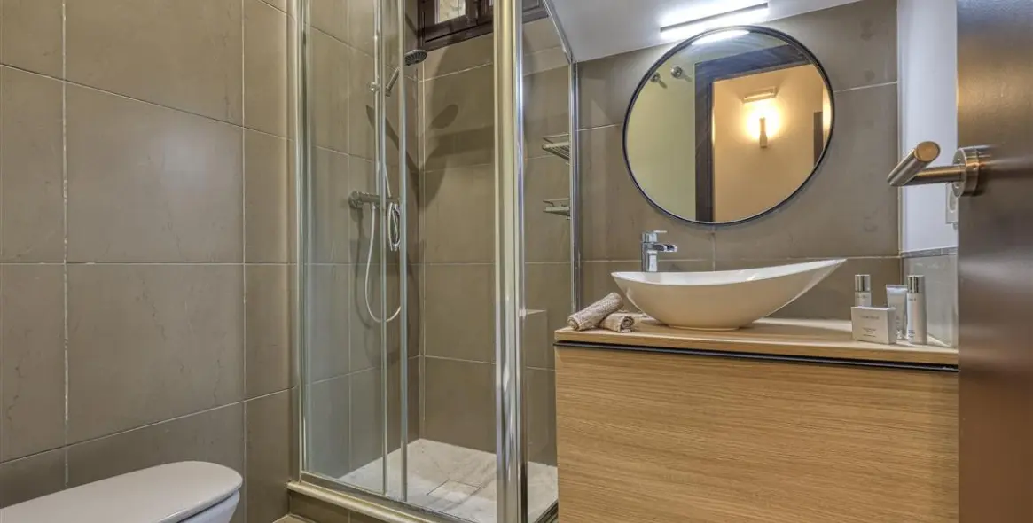 Краткосрочная аренда дома на две семьи в Estepona 14