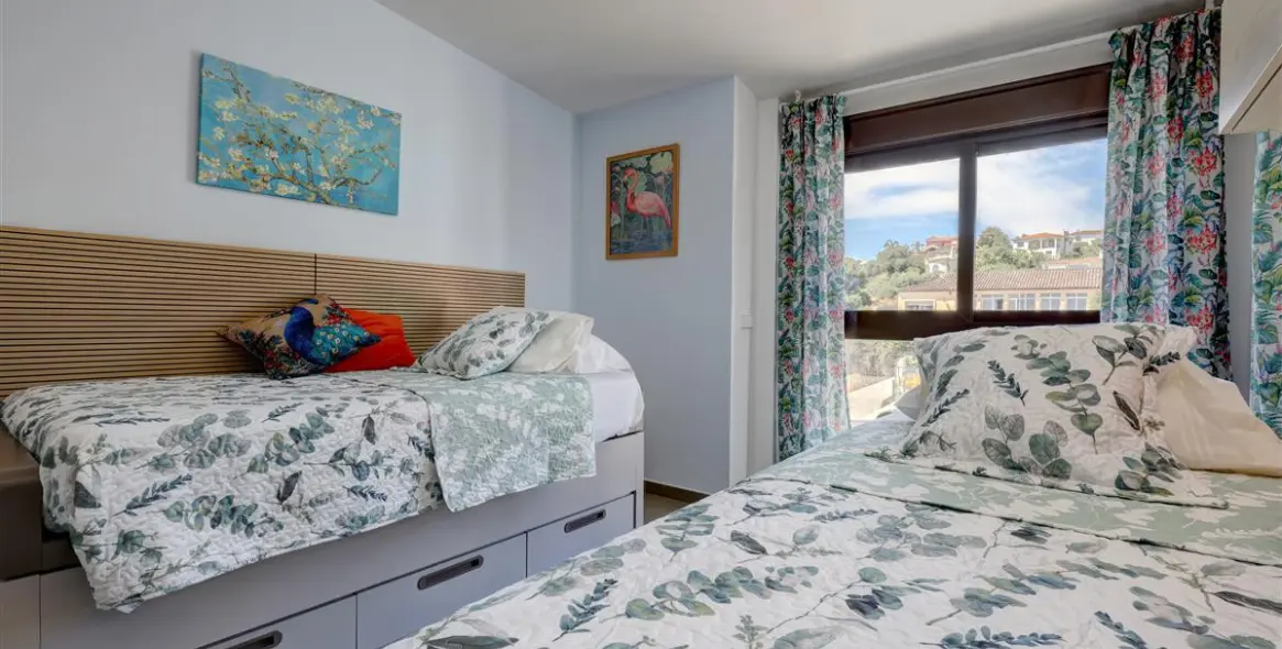 Alquiler a corto plazo de casa pareada en Estepona 13